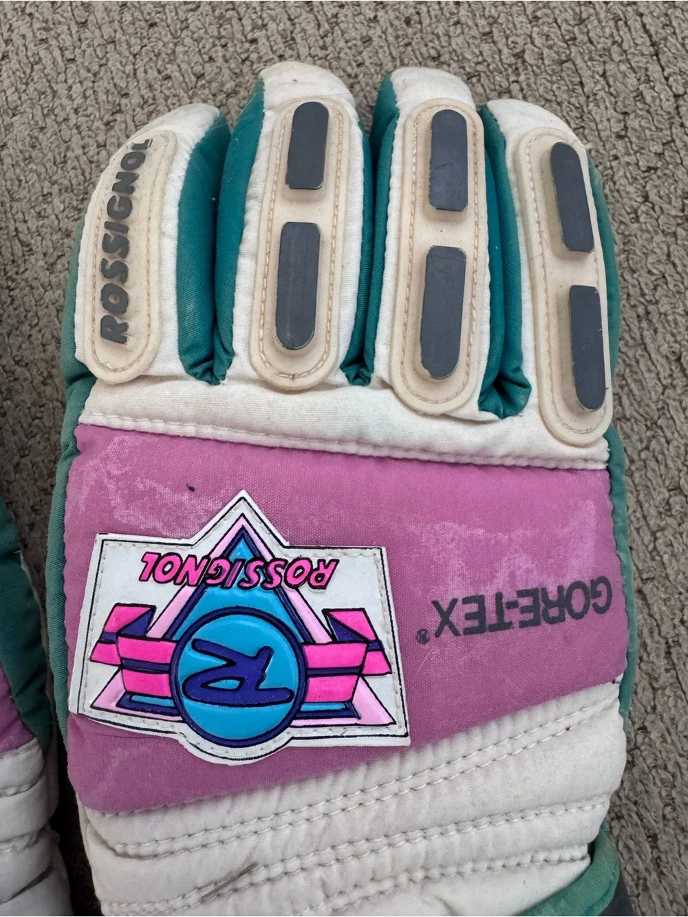 Vintage Rossignol Ski Gloves